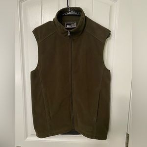 REI fleece vest